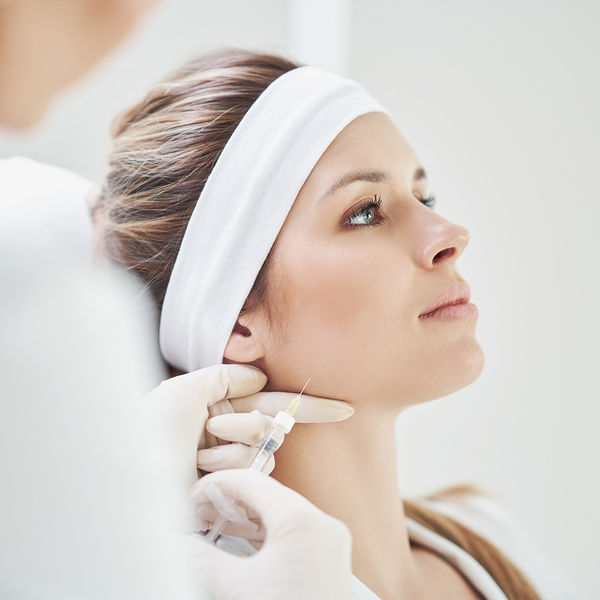 Faltenbehandlung mit Hyaluron